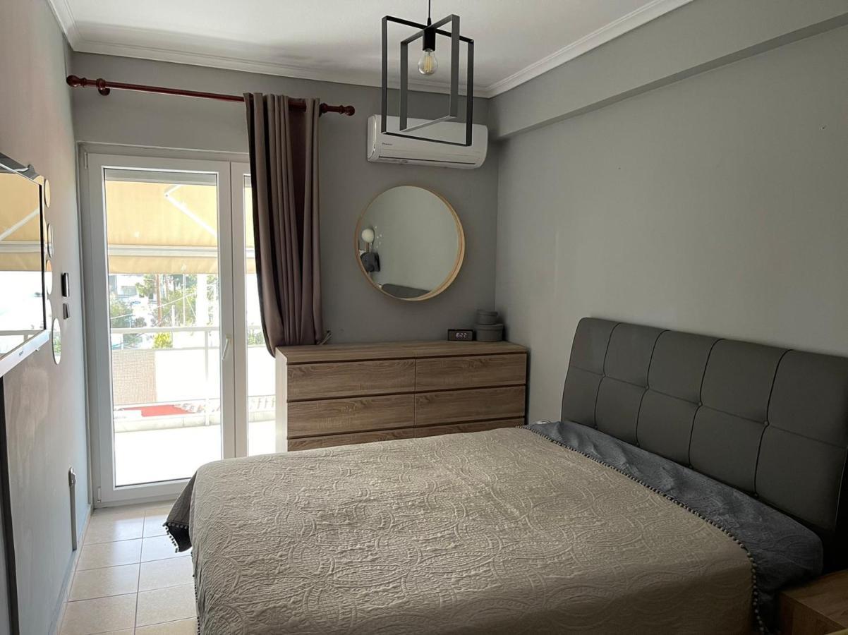 Adrianos House By The Sea Apartment Nea Iraklitsa ภายนอก รูปภาพ