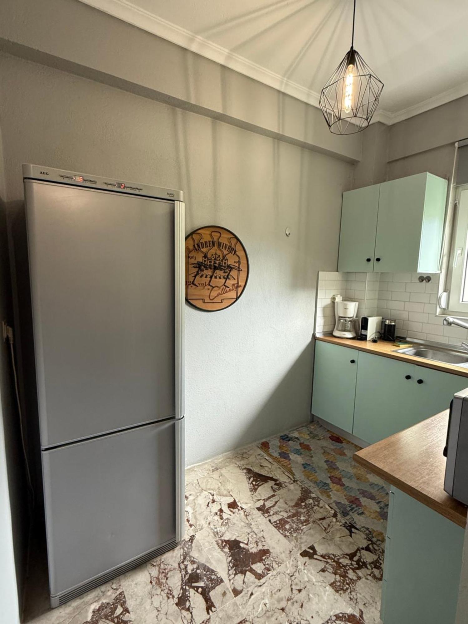 Adrianos House By The Sea Apartment Nea Iraklitsa ภายนอก รูปภาพ
